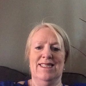 Meet your Posher, Maxine